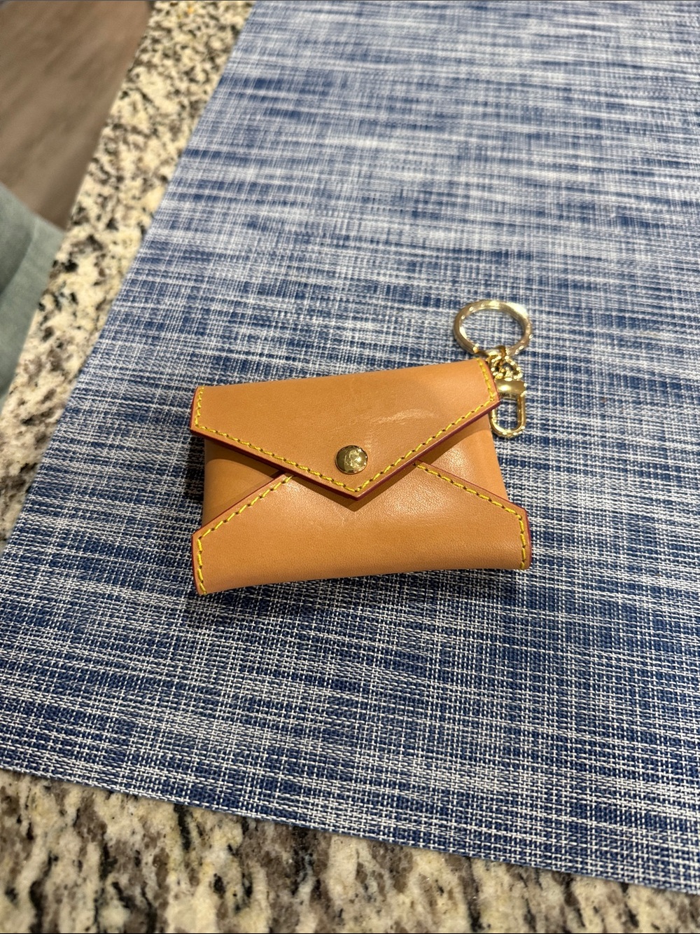 Compact Tan Envelope Key & Card Holder with Gold Keyring
